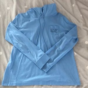 Vineyard vines hoodie shirt